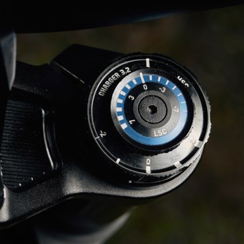 COMPRESSION KNOB LOGIC