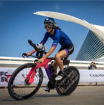 A TECHNICAL APPROACH TO ROAD/TRI PEDALS