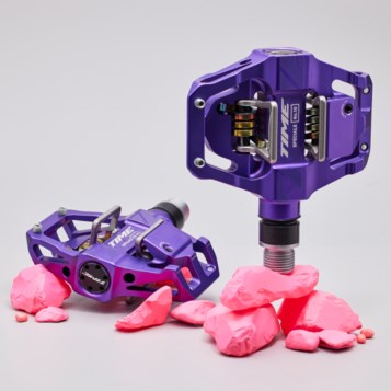PEDAL GUIDE