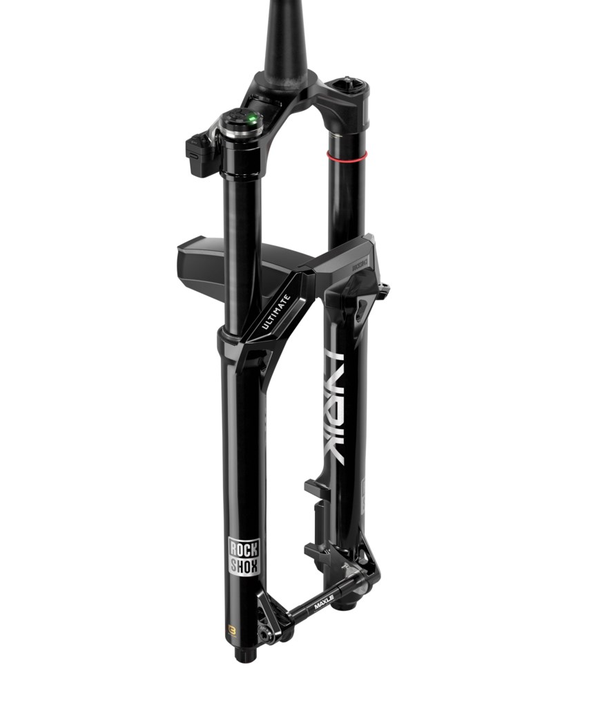 Lyrik Ultimate Flight Attendant