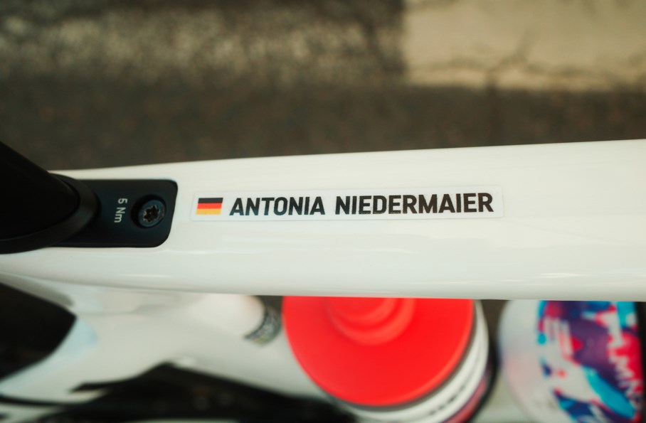 IG - White Bike Check