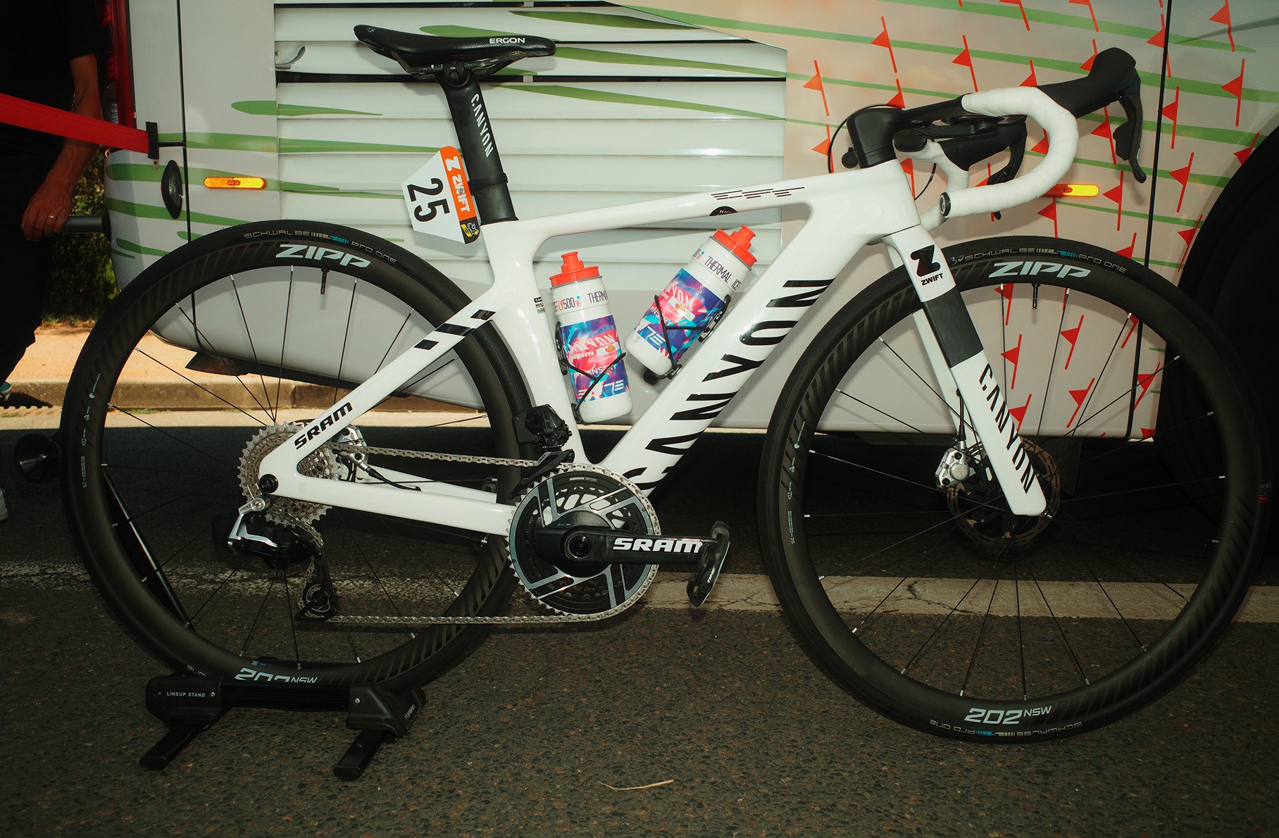 Jonas' Cervélo S5
