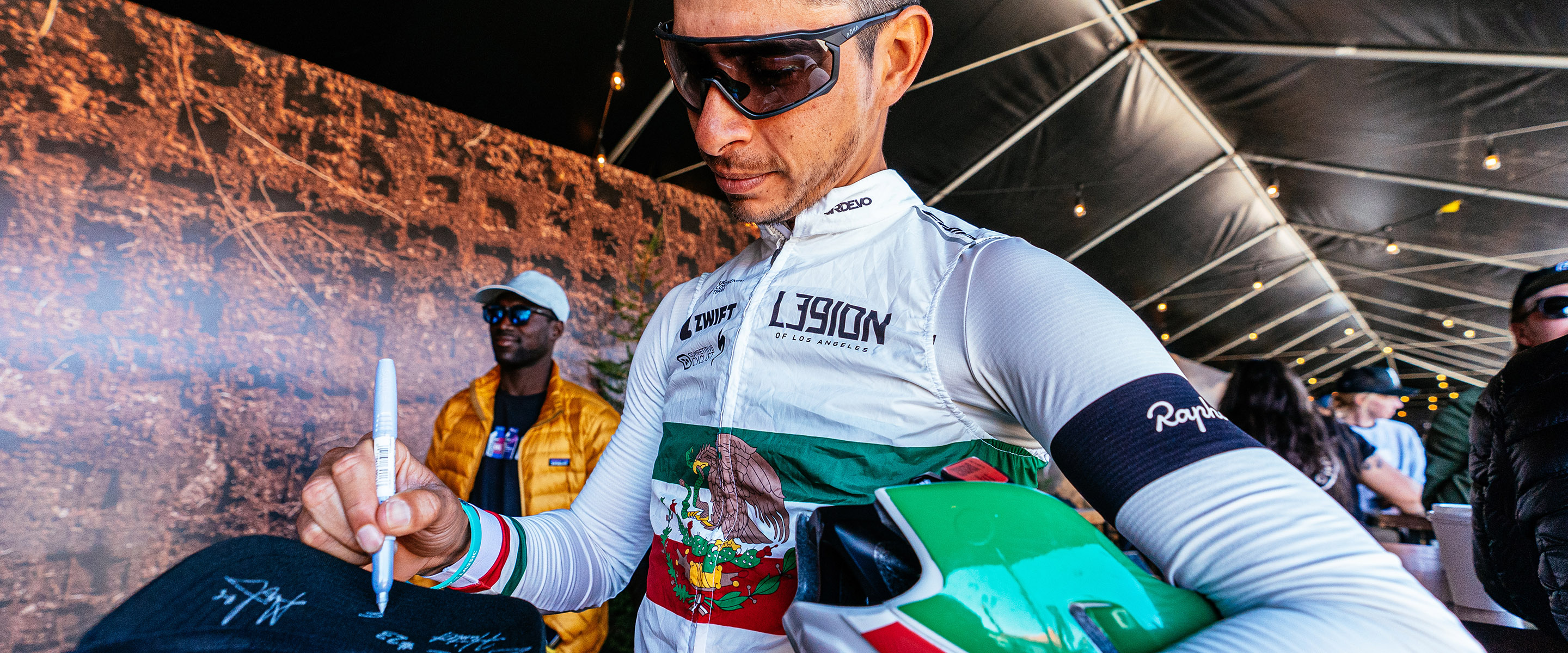 Mexican champ Eder Frayre of L39ION SRAM