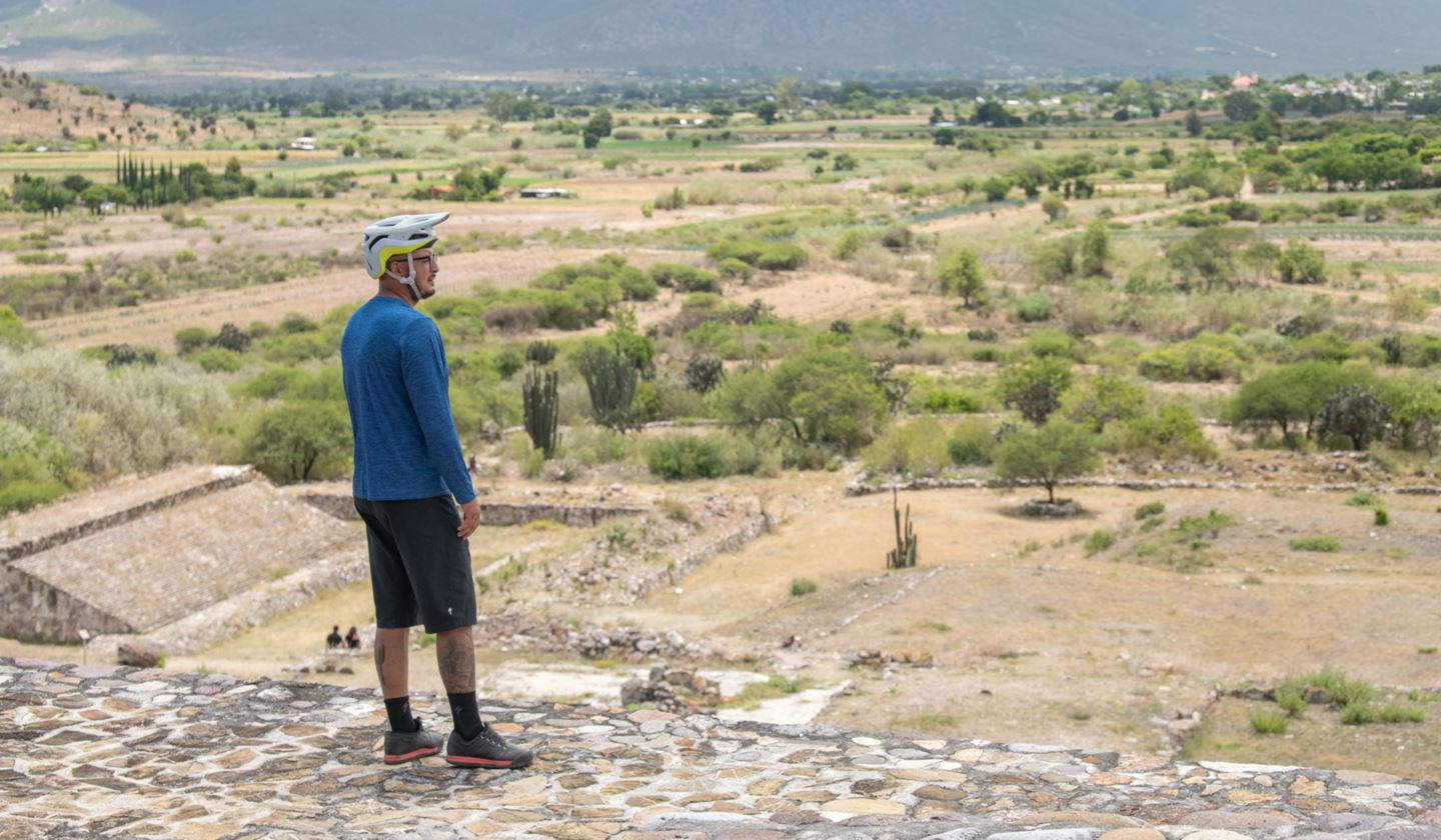 Eric Arce checks out Oaxaca