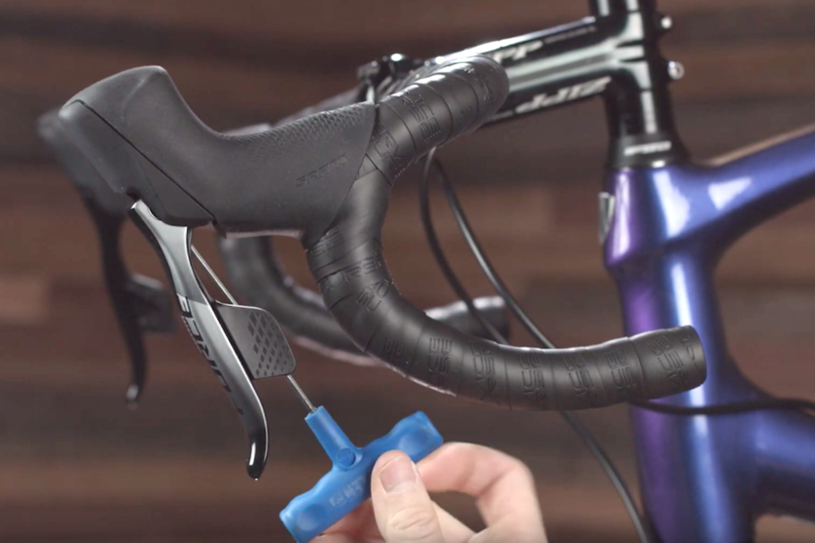sram level reach adjustment