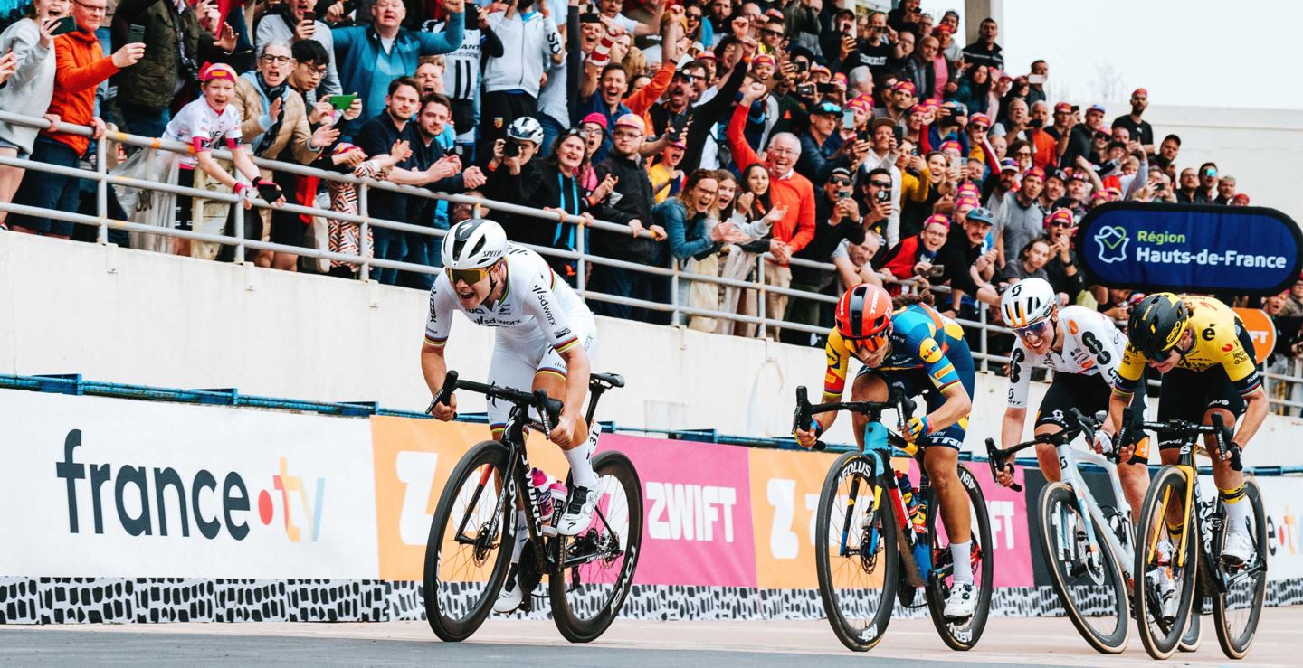Lotte Kopecky outsprints Elisa Balsamo to win the 2024 Paris Roubaix Femmes
