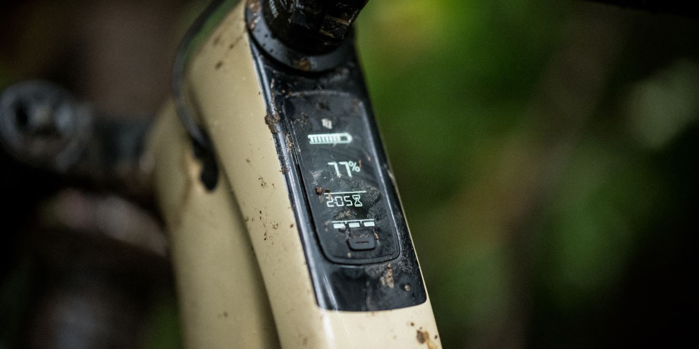 Close up view of Trek FuelEXe dashboard.