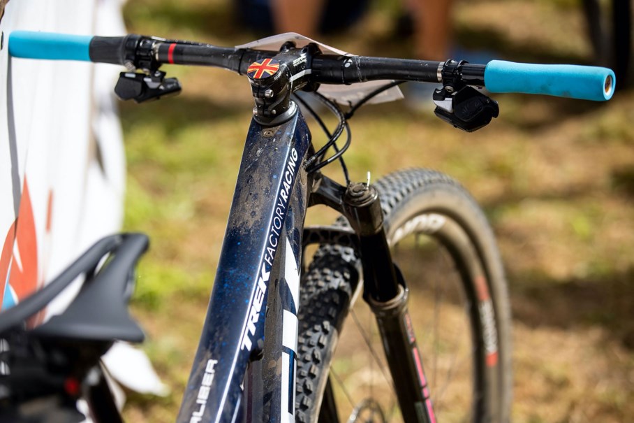 Evie Bike Check Gallery