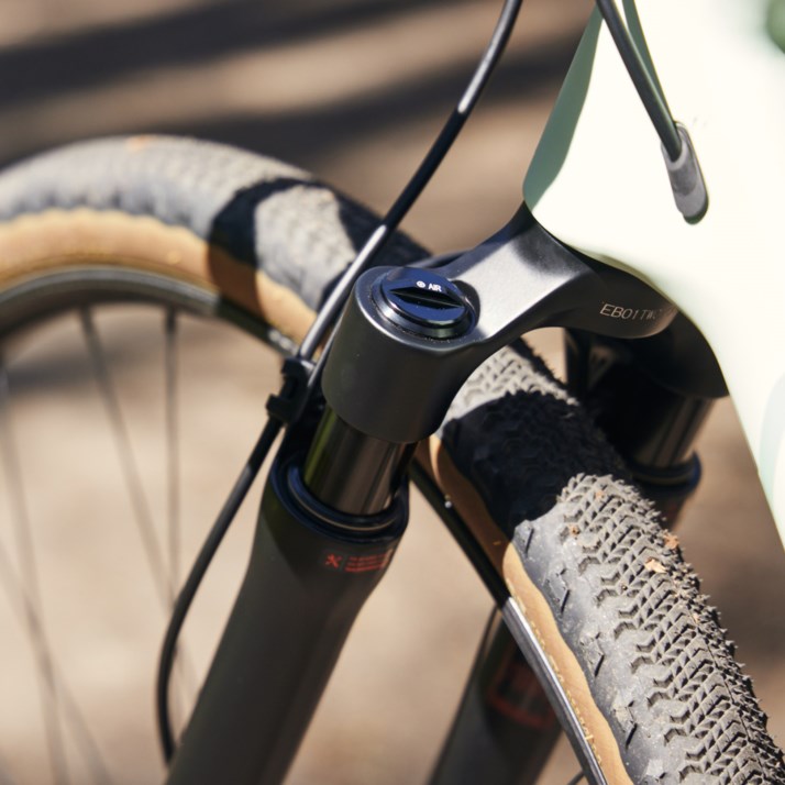Close up of RockShox Rudy XPLR Suspension Fork