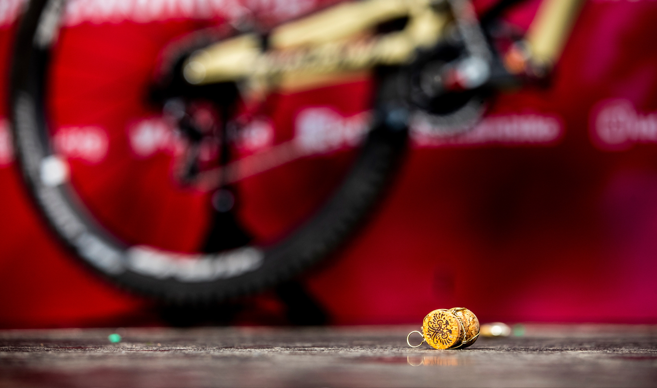 X01 DH | SRAM X01 DH | SRAM