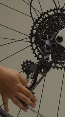 Install a Rear Wheel with Cage Lock