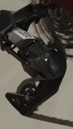 Monitor AXS Battery Life